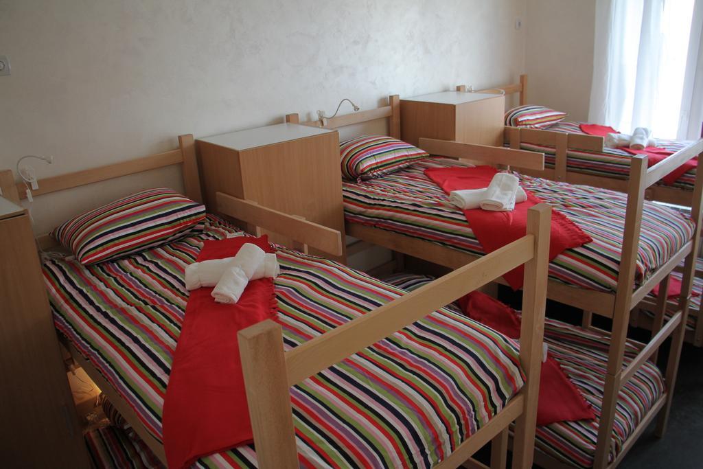 Guest House Miss Depolo Belgrád Szoba fotó